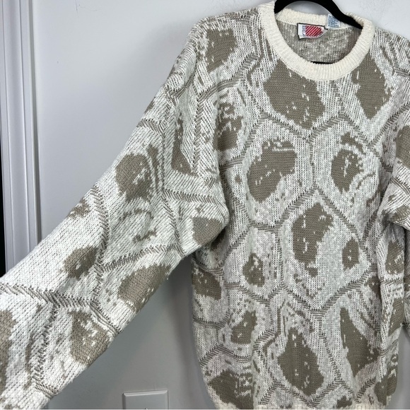 Beau Champ Vintage men's cream and brown abstract winter sweater size large - Picture 4 of 8